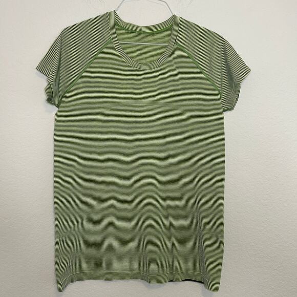 Lululemon Swiftly Tech Short Sleeve Shirt 2.0 Sz 16 - Picture 1 of 5